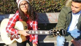 De Youtuber y cantante de música a grabar por primera vez porno: Verónica, 22 añitos